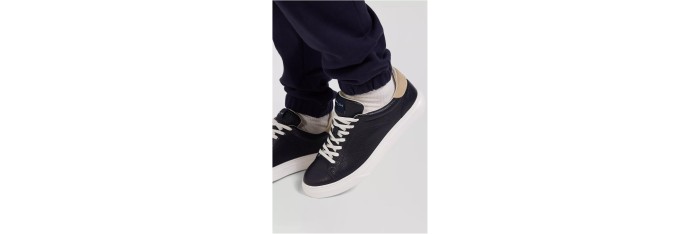 Baskets basses en cuir