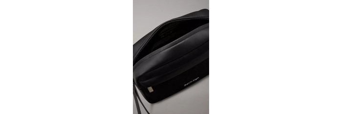 Trousse cuir  - Calvin klein